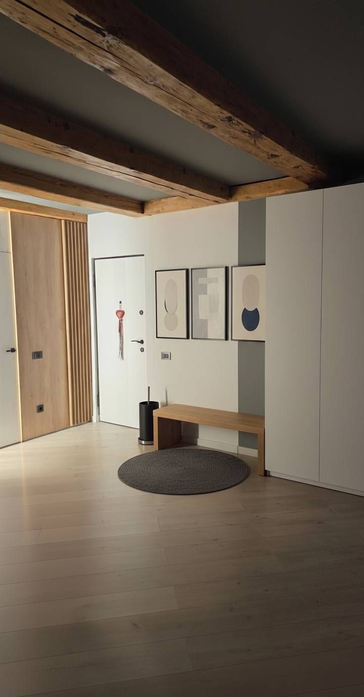 hallway - minimalist