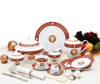 Set de farfurii Classic Red