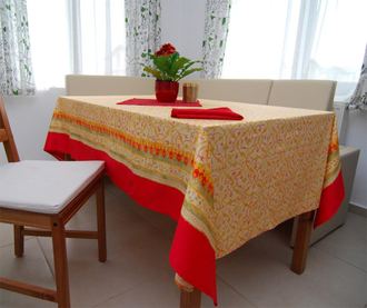 Fata masa Red Autumn