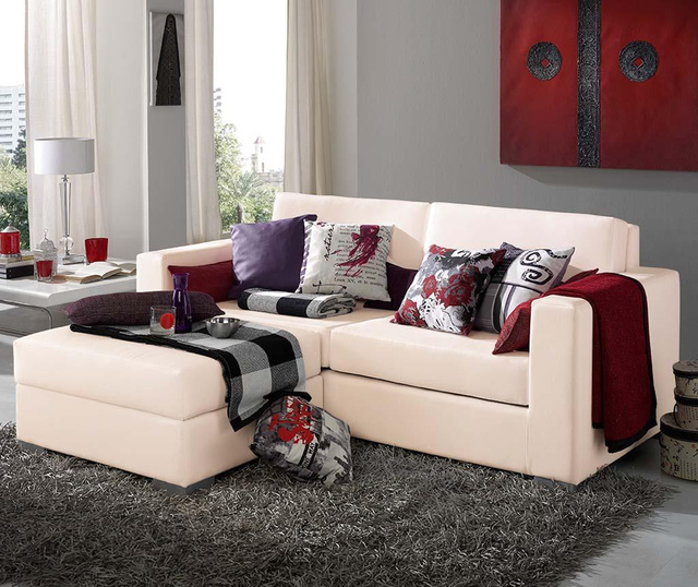 Set canapea cu 2 locuri si taburet Charming Light Pink