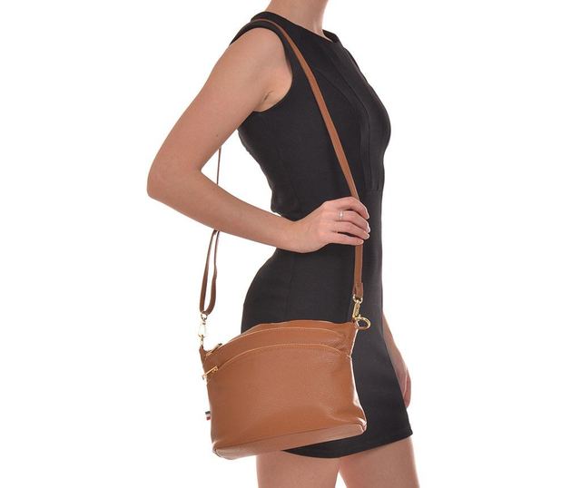 Дамска чанта Paola Cognac