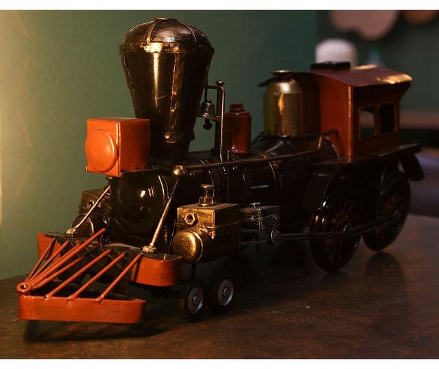 Декорация Locomotive