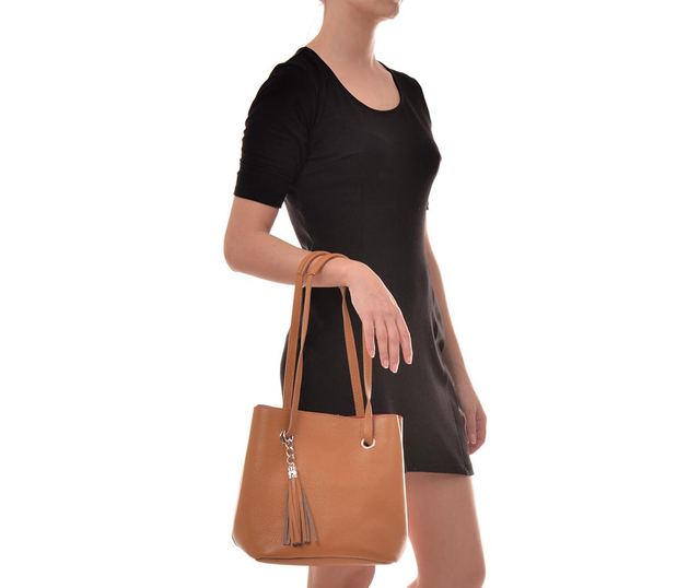 Дамска чанта Antonia Cognac