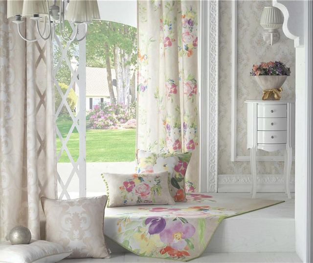 Namizni prt Bouquet 140x300 cm