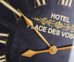 Стенен часовник Monset