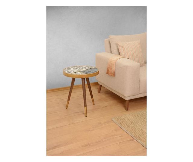 Needlecraft Asztalka