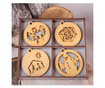 Decoratiuni de Craciun, din lemn crem, set 8 bucati + cutie cadou
