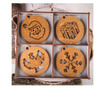 Decoratiuni de Craciun, din lemn, culoare crem, set 8 bucati + cutie cadou