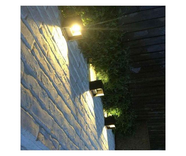 Aplica perete 2x3W cub lumina reglabila