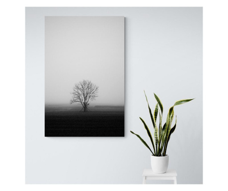 Черно-бяла картина с дърво