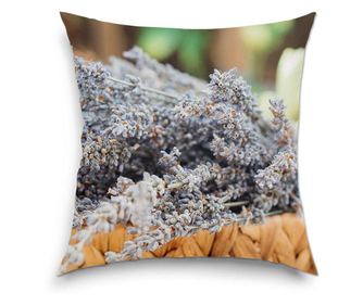 Perna decorativa Art Factory, Lavanda in cos impletit, Flori, Decoratiuni Casa, 38 x 38 cm