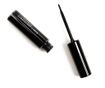 Tužka na oči MAC Liquidlast Waterproof Liner Černá