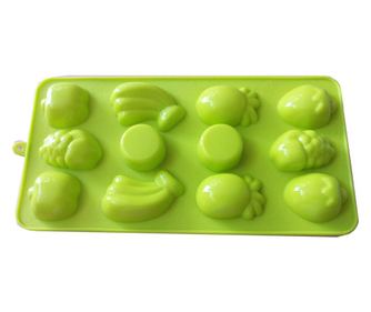 Forma din silicon pentru bomboane, gheata, model Legume, 24D
