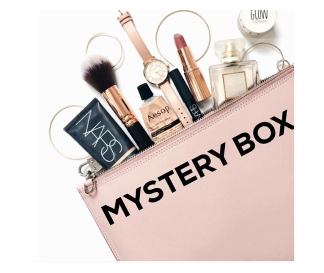 Mystery Glam Beauty Box Luxe