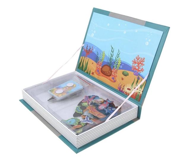 Carte cu 14 Puzzle Magnetic Magia Creaturilor Marine, 61 piese