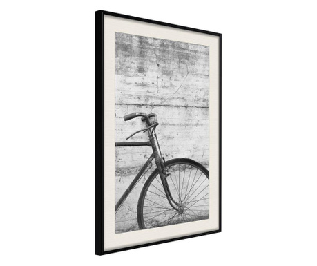 Poster Artgeist - Bicycle Leaning Against the Wall - Crni okvir s paspartuom - 40 x 60 cm