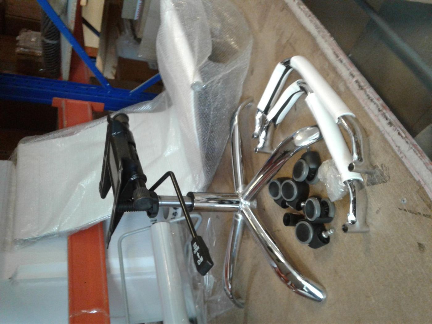 Uredska stolica Task White - 5
