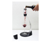 Decantor de vin glamorous wine, tip aerator, design elegant, imbunatateste aroma de buchet de vin, din acril si silicon, negru