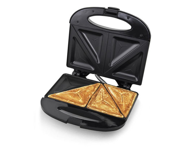 Сандвич тостер Titanum TKT002K, 700 W, Триъгълни плочи, Черен