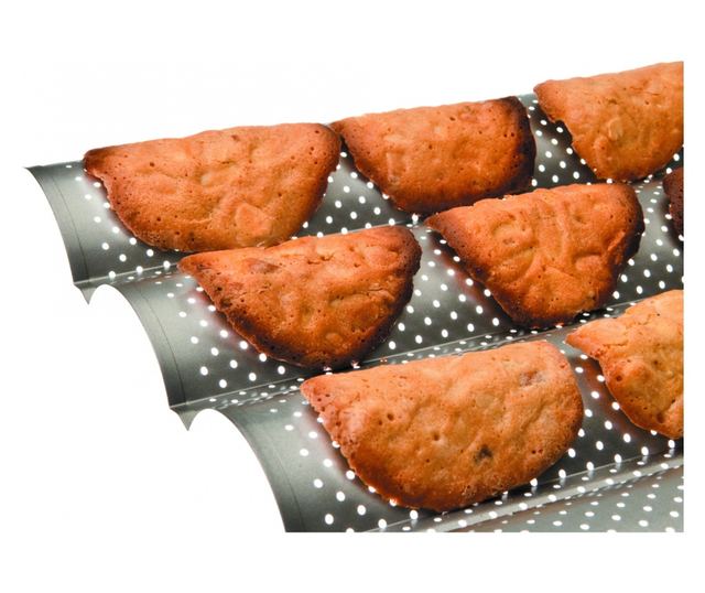 Ibili perforált sütőtálca, rozsdamentes acélból