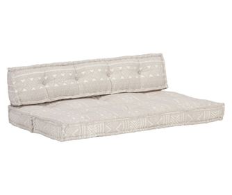 Poduška na pohovku z palet světle hnědá textil patchwork