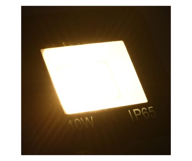 meleg fehér fényű LED-es reflektor 10 W