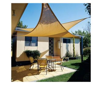 Copertina Impermeabila si lavabila pentru terase, Triunghiulara, Rezistenta UV, Densitate 160g / m2, Material 300D Oxford, 3 x 3