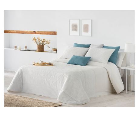 Кувертюра Alpes blanco с размер 300х270 см. + 2 бр. Калъфки 50х70 см.