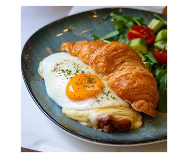 Премиум порцеланова асиметрична чиния, Madera Mint, 29x27.5 см