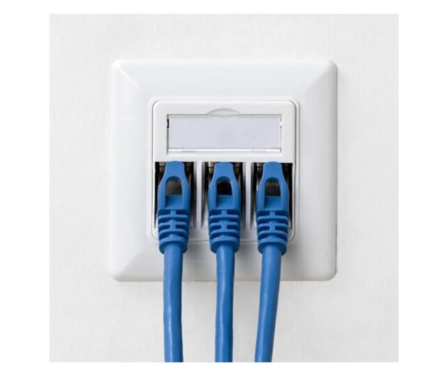 Szett 1 db RJ45 hármas hálózati aljzat 3 db CAT 6A csatlakozóval, Kwmobile, fehér, fém, 54571.03.01