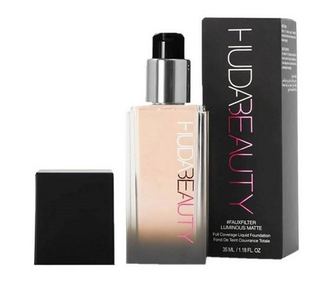 Alapozó, Huda Beauty, Luminous Matt, 120B Vanilla, 35 ml