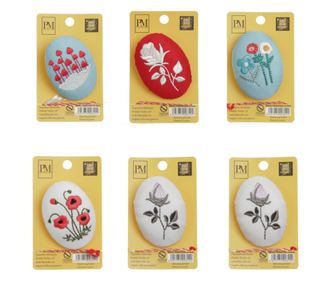 Set 6 martisoare tip brosa brodata, PAMI, VBR-9