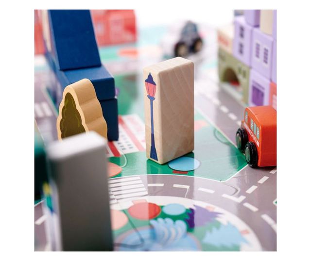 Set 135 piese, cuburi de constructie din lemn pentru copii, CityDream, 55 x 42 cm, 3 ani +