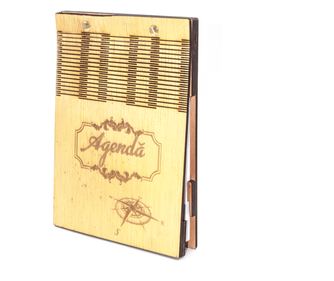 Agenda A5 din lemn  personalizata, 220x160 mm, culoarea maro cu galben