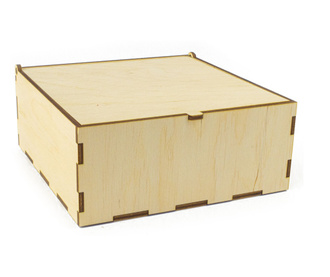 Кутия от дърво с капак 15x15x6cm