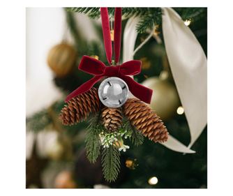 Decor pentru usi de Craciun - pin artificial, cu con, clopot argintiu - 16 x 15 cm