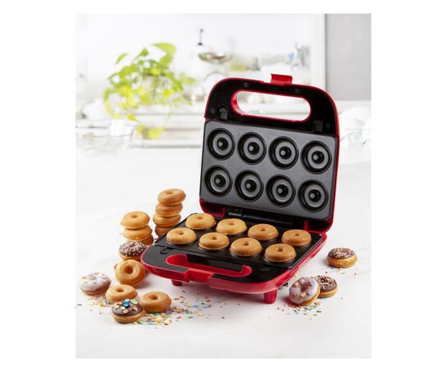 Aparat de sandwich 5 in 1 DO9242W cu placi interschimbabile, pentru pregatire sandwich, waffe, gogosi 750 W