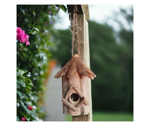 Casuta pentru pasarele, din lemn - 22 cm