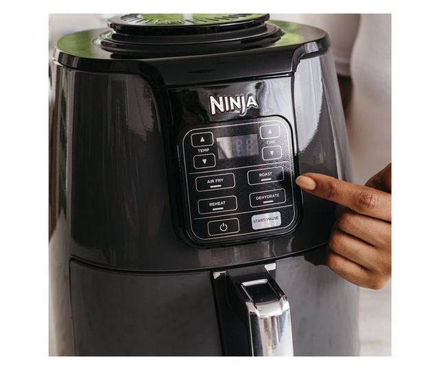 Friteuză cu aer cald NINJA AF100EU, 1550W, 3.8L, 4 funcții, Fără BPA, Negru/Gri