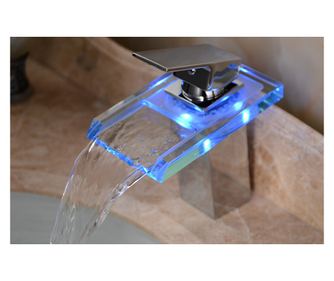 LED slavina za umivaonik, Blackswan, tip vodopada M7, prozirno kaljeno staklo, 12 x 15,2 cm