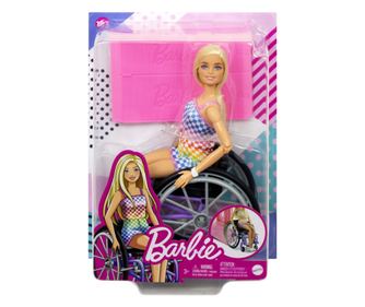 BARBIE BABA BARBIE SZŐKE KEREKES SZÉKBEN