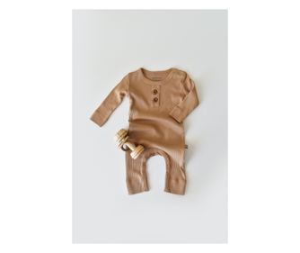 Salopeta cu maneca lunga si pantaloni lungi din bumbac organic si modal - Maro BabyCosy (Marime: 12-18 Luni)