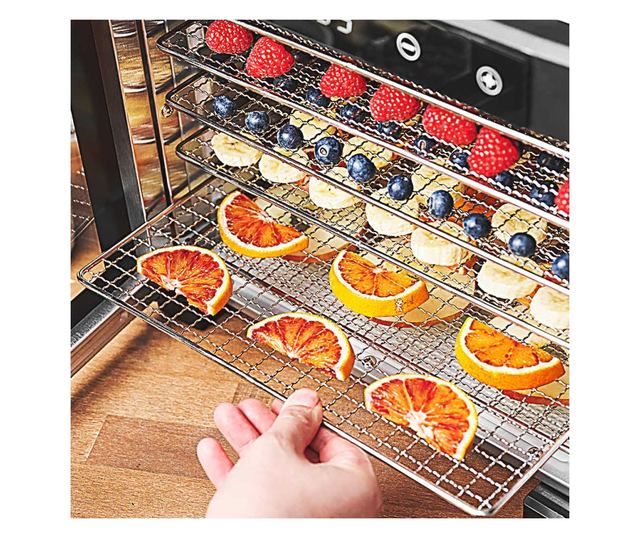 Gastroback Dehydrator Pro Aszalógép, 6 rozsdamentes polc, 3 tálcával, hőmérséklet 35-75 C, érintőpanel, LED kijelző, időzítő, fe