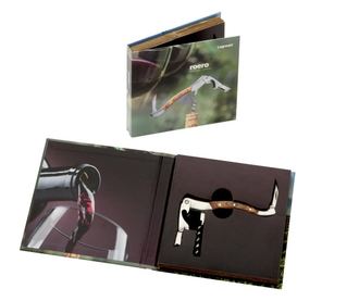 Artisan dugóhúzó Legnoart, Roero, rozsdamentes acél, strapabíró fa nyél, dupla csatlakozással összehajtható, vágó, gravírozott,