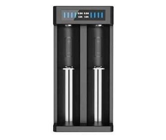 Polnilec za Li-ion akumulatorje 2-kanalni mikro USB MC2 Plus XTAR