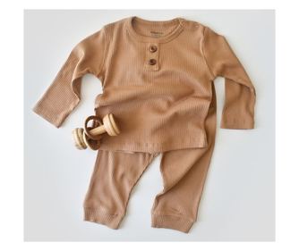 Blúz szett hosszú ujjú és hosszú nadrággal organikus és modális pamutból - BabyCosy barna (méret: 3-6 hónap)