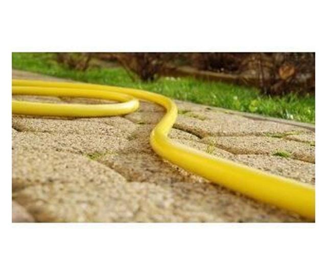 Kerti tömlő, 3 rétegű, + ajándék 2 csatlakozó, 1 adapter, 3/4", 25 m, Cellfast Plus