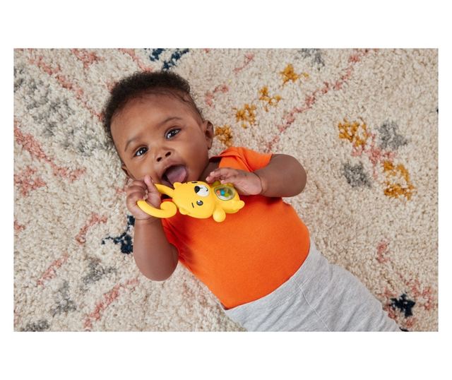 FISHER PRICE HRAČKA CHŘESTÍCÍ LEOPARD