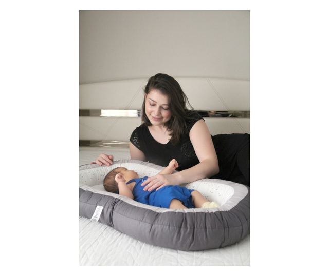 Babynest cu 2 fete BabyJem luxus szülők között (Culoare: Bleu)