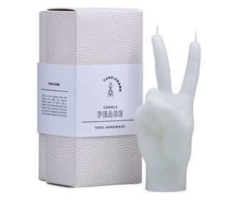 Декоративна свещ CandleHand, Peace, H 20 см, реалистичен размер и текстура, готова за подарък кутия, памучен фитил, ръчна израбо